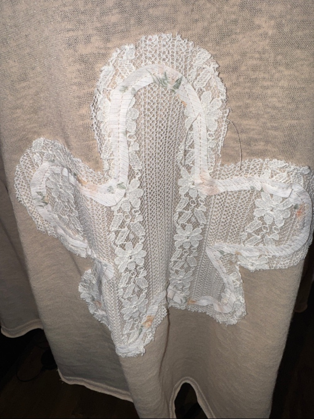 POL Beige Lace Patch V-Neck Tunic Sz Small - Picture 3 of 6